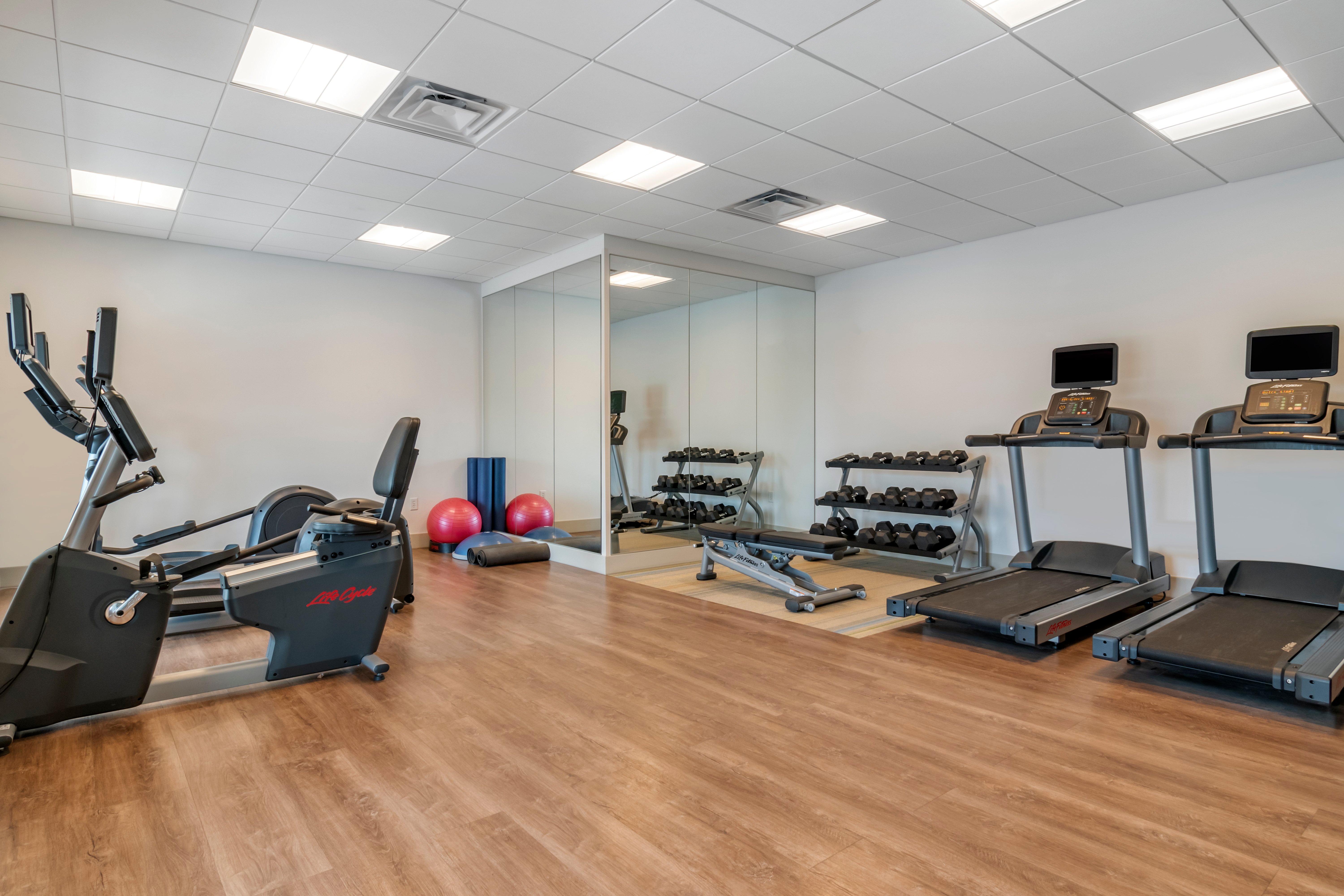 Holiday Inn Express & Suites - Lancaster - Mount Joy By Ihg Dış mekan fotoğraf